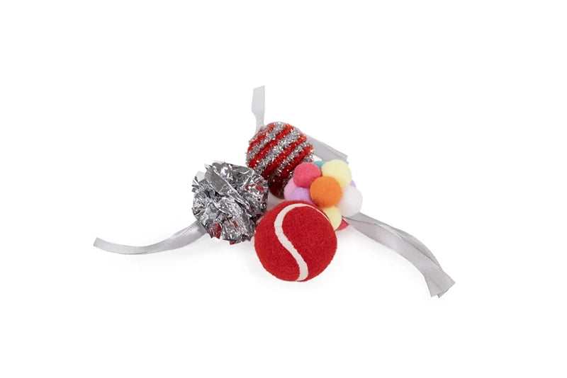 CUPID AND COMET FESTIVE BALL GIFT BOX FOR CATS